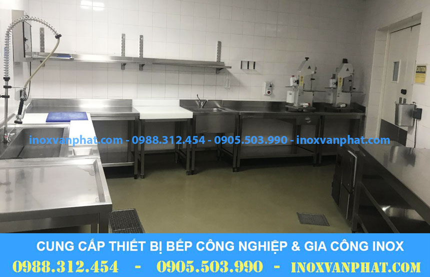 Bàn inox công nghiệp