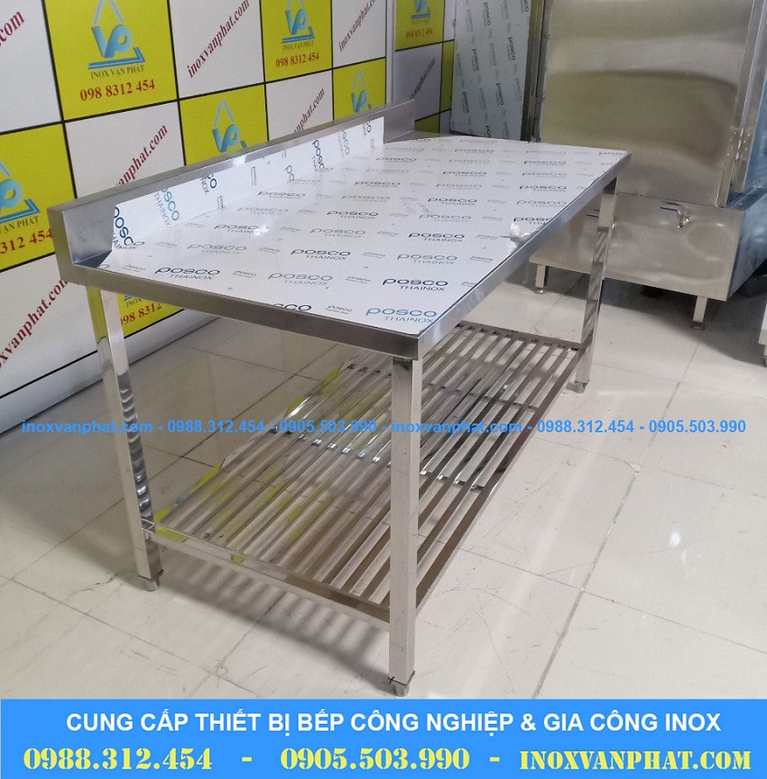 Bàn inox công nghiệp