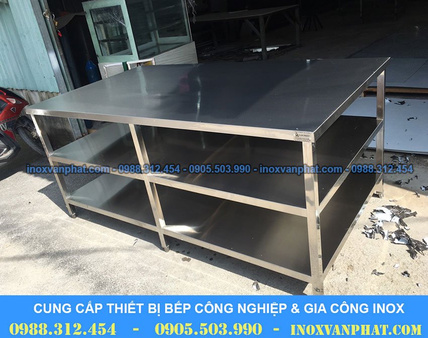 Bàn inox công nghiệp