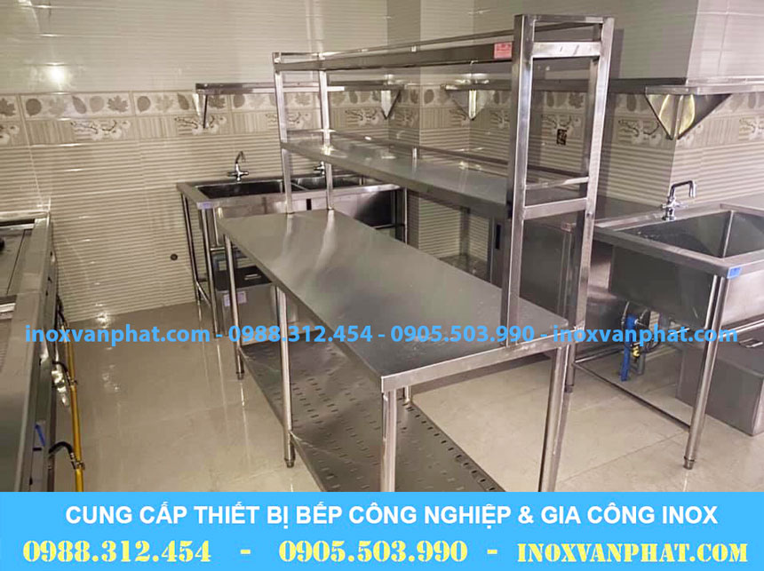 Bàn inox công nghiệp