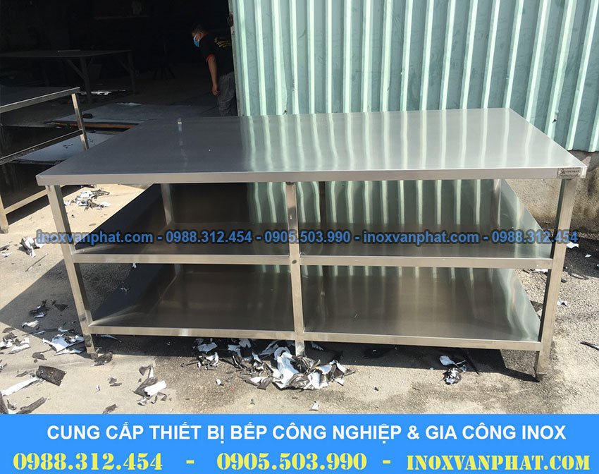 Bàn inox công nghiệp